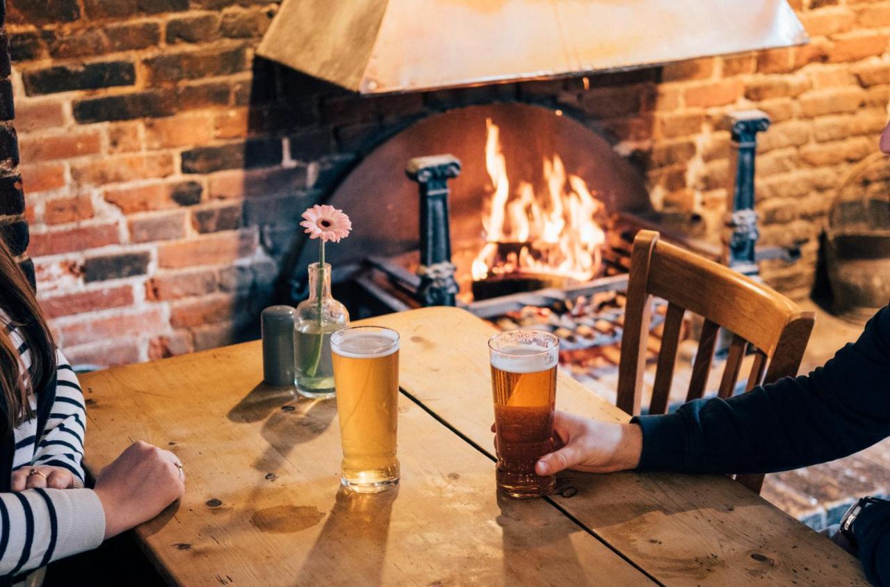 White Hart Inn Hotel 3*
